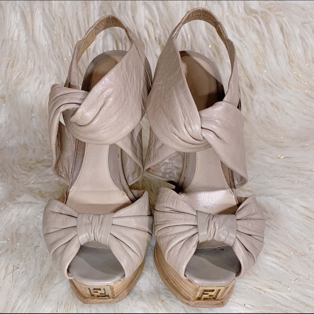 FENDI FF Logo Beige Leather Platform Heel Sandal